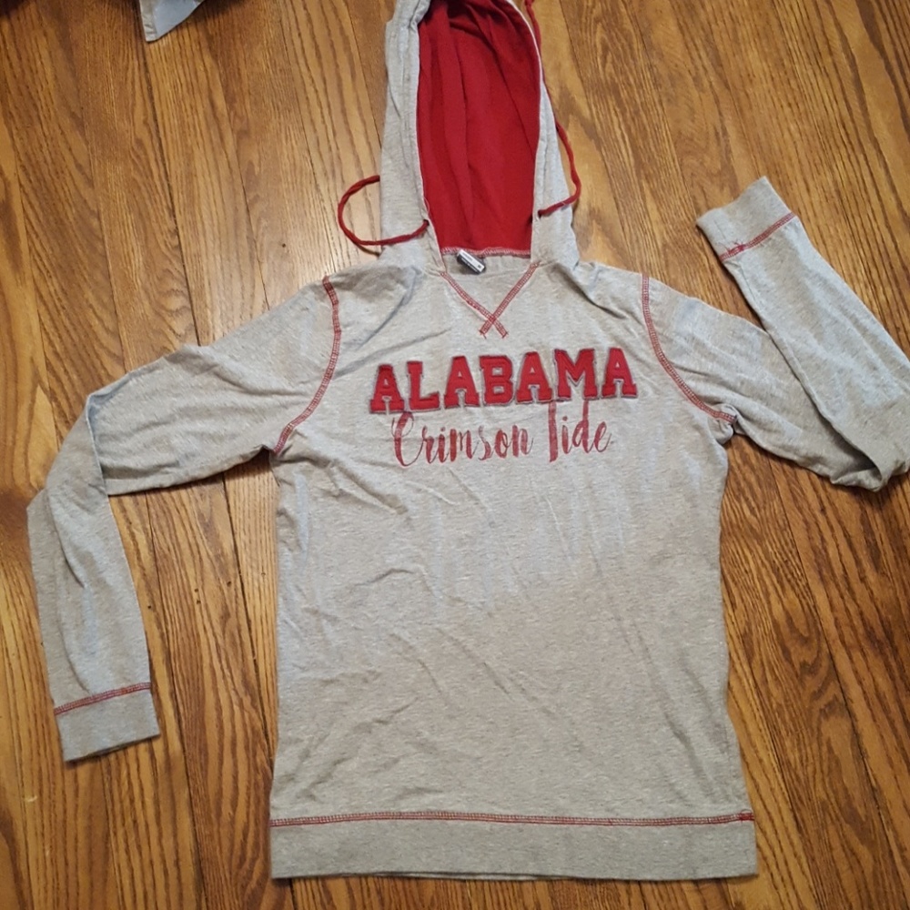 AL t-shirt hoodie Medium Junior